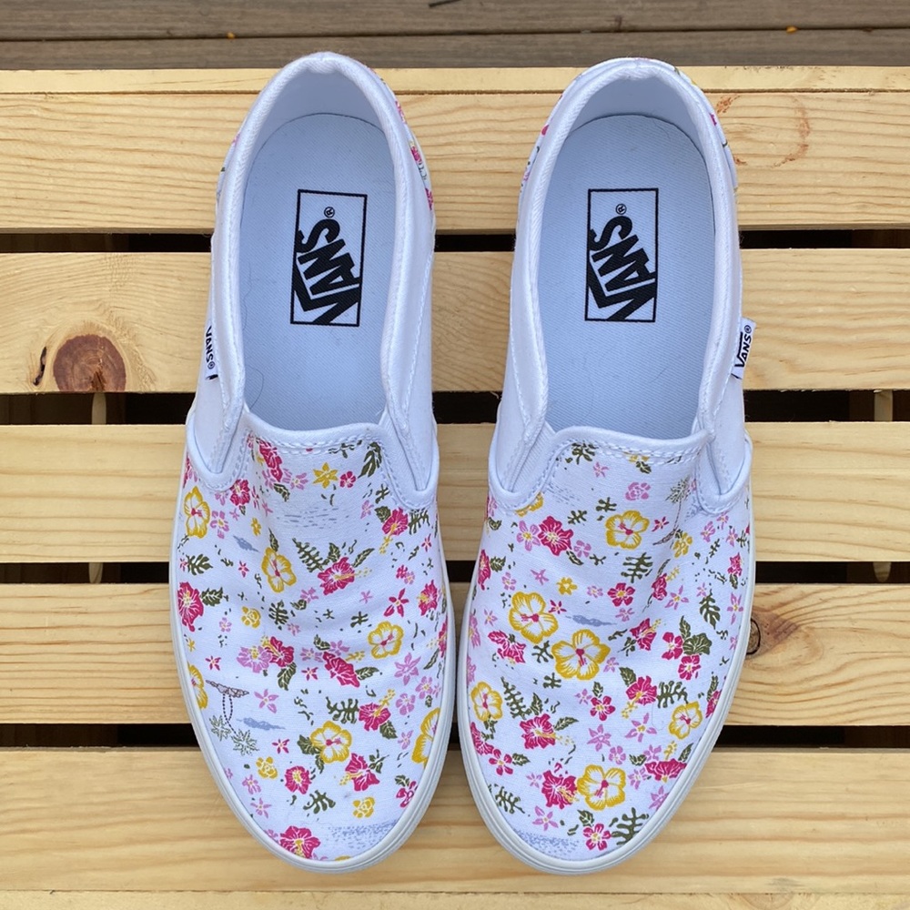 Size 9.5 Floral Vans
